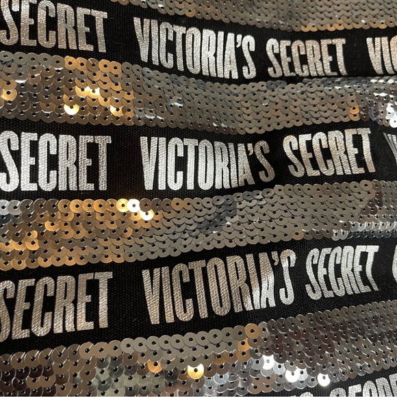 Victoria's Secret Black and Silver Sequin Tote Bag NWT - Picture 9 of 11